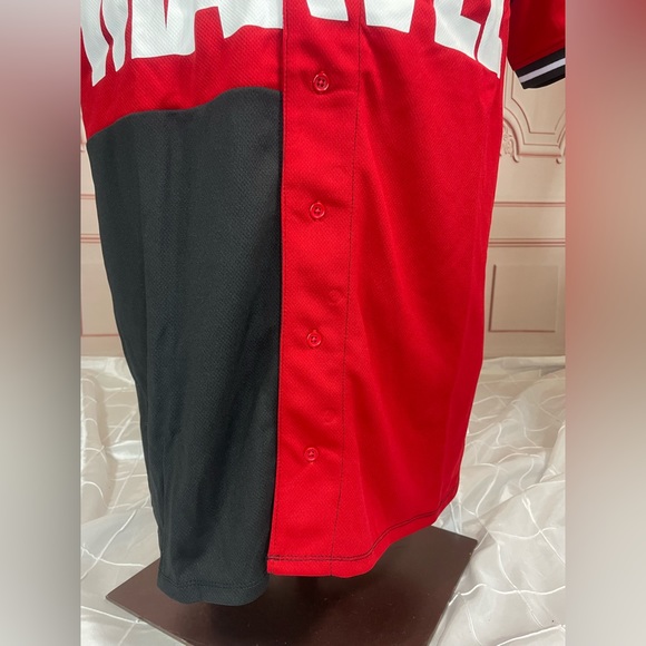 Disney Park Our Universe Marvel Logo Baseball Jersey Men's LARGE NW WDW AVENGERS - Picture 4 of 13